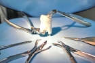 Удаление зуба с отслаиванием слизисто-надкостничного лоскута
