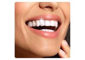Отбеливание зубов системой Amazing white
