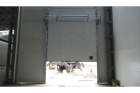 Подъемно-секционные ворота с вертикальным подъемом